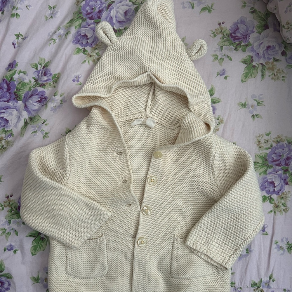 baby gap sweater